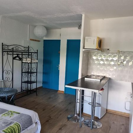 Апартаменты Ideal Vacances Petit Budget Ла-Гранд-Мот Экстерьер фото